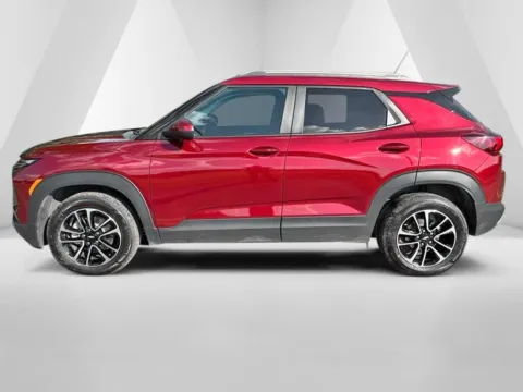 More photos of 2025 Chevrolet TrailBlazer LT at Hometown Chevrolet, OH