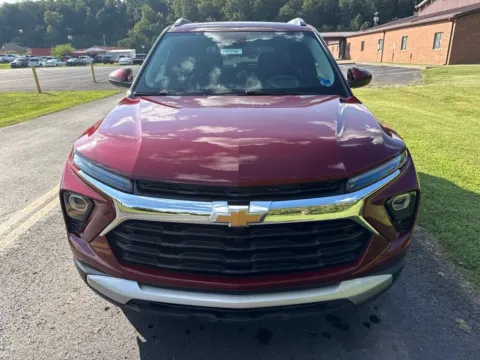Photos of 2025 Chevrolet TrailBlazer LT for sale in Waverly, OH at Hometown Chevrolet