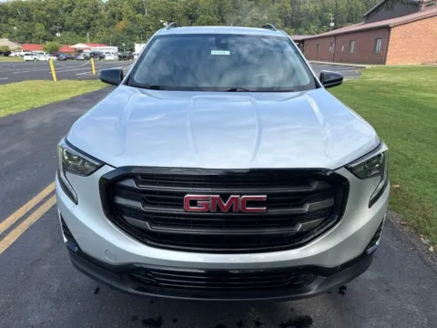 Photos of 2020 GMC Terrain SLE for sale in Waverly, OH at Hometown Chevrolet