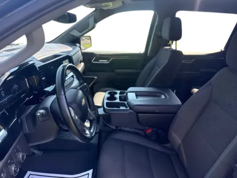 Photos of 2024 Chevrolet Silverado 1500 LT for sale in Waverly, OH at Hometown Chevrolet