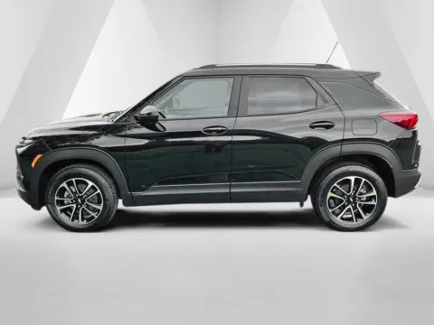 More photos of 2026 Chevrolet TrailBlazer LT at Hometown Chevrolet, OH