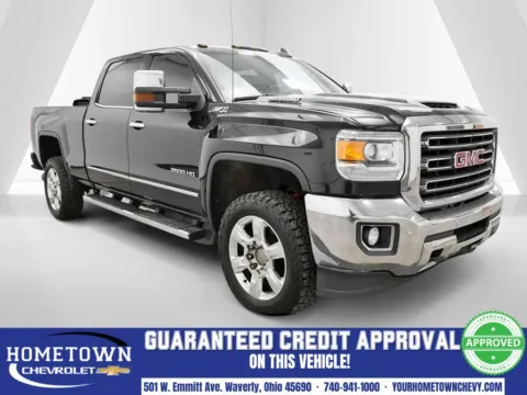 Black 2019 GMC Sierra 2500 HD SLT for sale in Waverly, OH