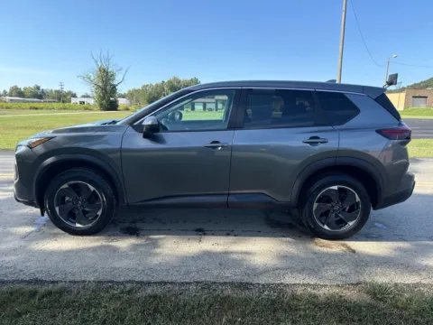 More photos of 2024 Nissan Rogue SV at Hometown Chevrolet, OH