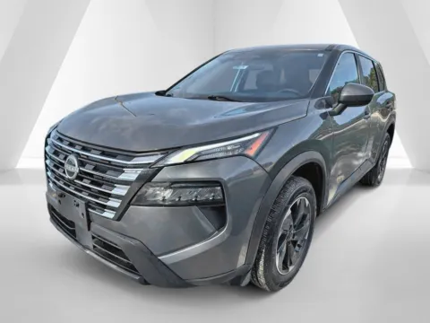 More photos of 2024 Nissan Rogue SV at Hometown Chevrolet, OH