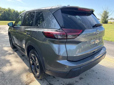 More photos of 2024 Nissan Rogue SV at Hometown Chevrolet, OH