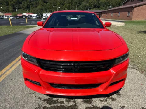 Photos of 2020 Dodge Charger SXT for sale in Waverly, OH at Hometown Chevrolet