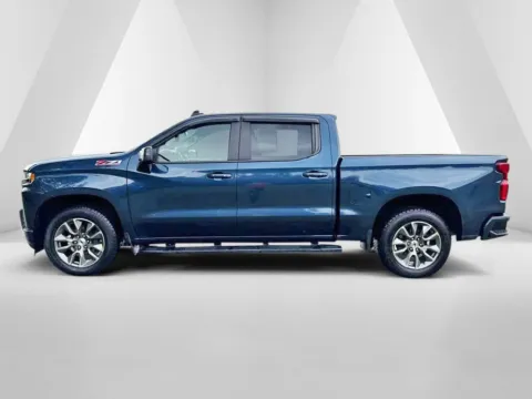 More photos of 2019 Chevrolet Silverado 1500 RST at Hometown Chevrolet, OH