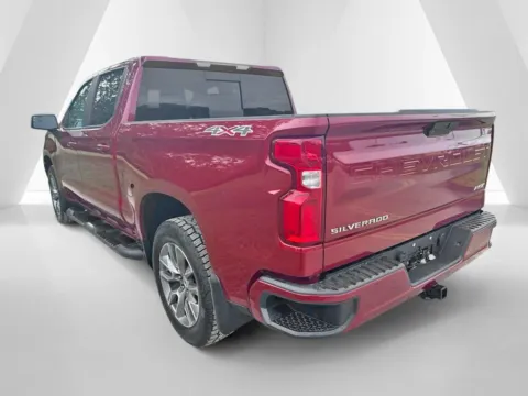 More photos of 2019 Chevrolet Silverado 1500 RST at Hometown Chevrolet, OH
