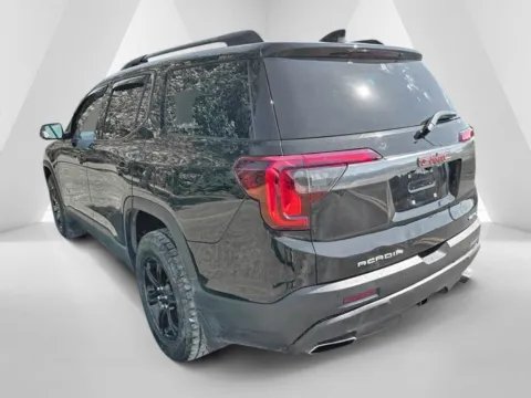 More photos of 2020 GMC Acadia AT4 at Hometown Chevrolet, OH