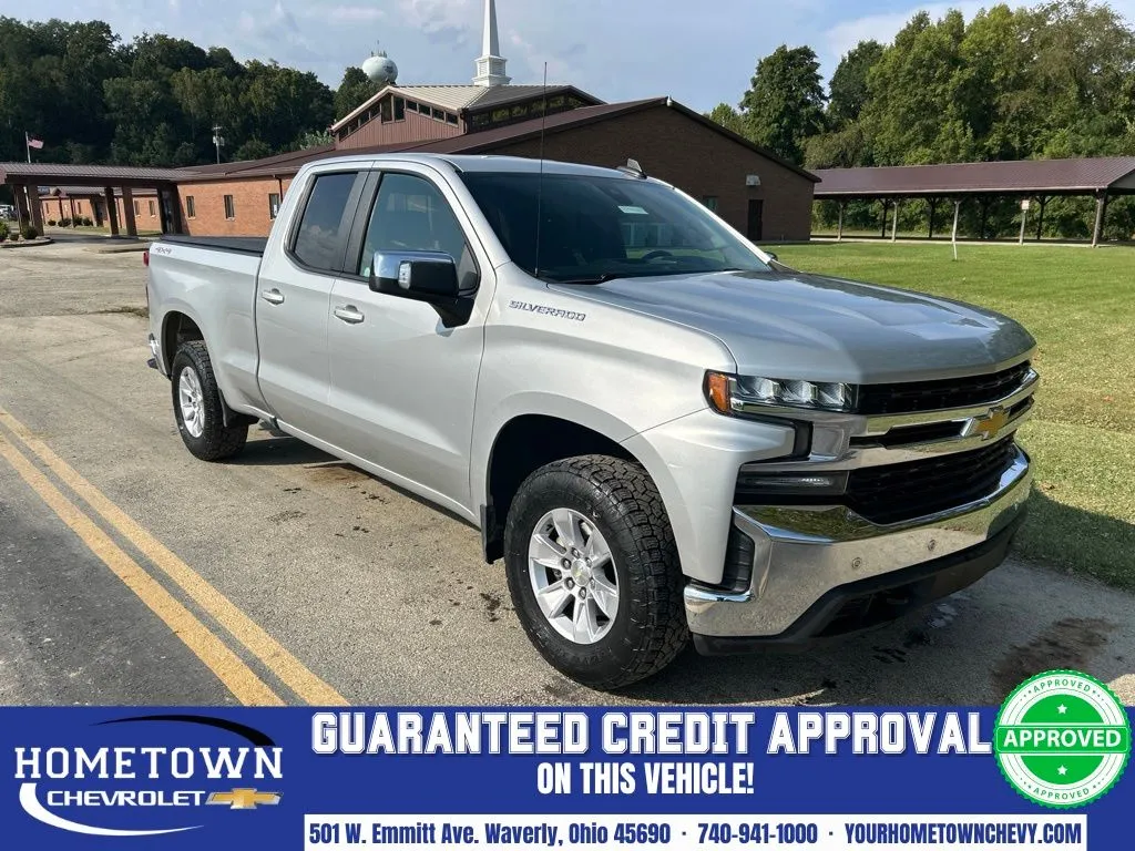Silver 2019 Chevrolet Silverado 1500 LT for sale in Waverly, OH