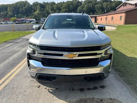 Photos of 2019 Chevrolet Silverado 1500 LT for sale in Waverly, OH at Hometown Chevrolet
