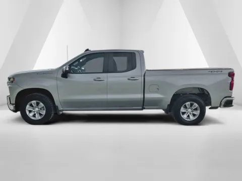 More photos of 2019 Chevrolet Silverado 1500 LT at Hometown Chevrolet, OH