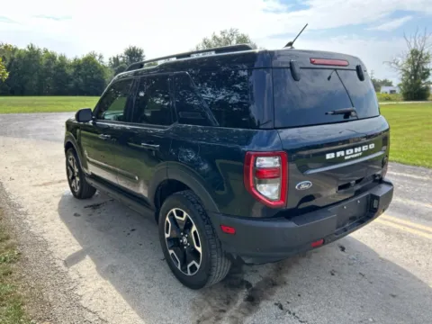 More photos of 2021 Ford Bronco Sport Outer Banks at Hometown Chevrolet, OH