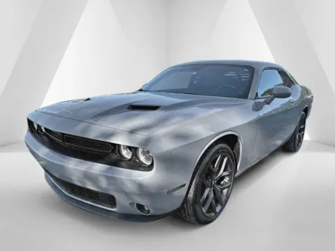 More photos of 2022 Dodge Challenger SXT at Hometown Chevrolet, OH