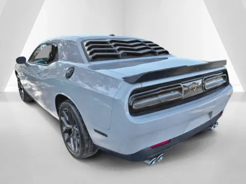 More photos of 2022 Dodge Challenger SXT at Hometown Chevrolet, OH