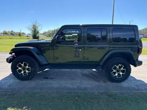 More photos of 2022 Jeep Wrangler Unlimited Rubicon at Hometown Chevrolet, OH