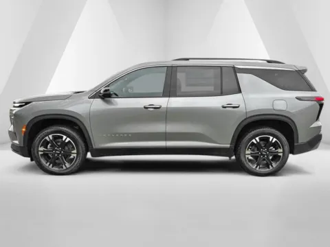 More photos of 2027 Chevrolet Traverse LT at Hometown Chevrolet, OH