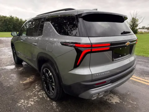 More photos of 2027 Chevrolet Traverse LT at Hometown Chevrolet, OH