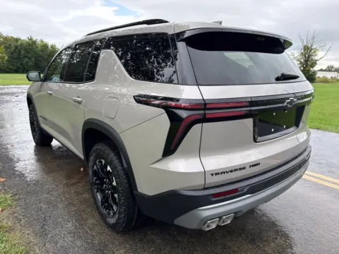 More photos of 2027 Chevrolet Traverse Z71 at Hometown Chevrolet, OH
