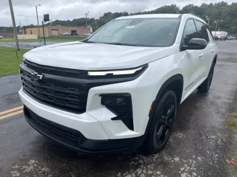 Another view of 2027 Chevrolet Traverse LT for sale in Waverly, OH at Hometown Chevrolet