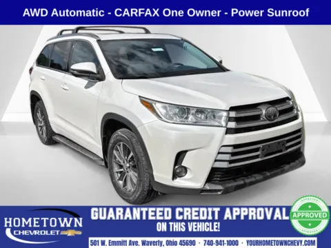 White 2018 Toyota Highlander XLE for sale in Waverly, OH