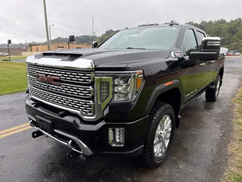 Another view of 2020 GMC Sierra 2500 HD Denali for sale in Waverly, OH at Hometown Chevrolet