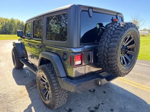More photos of 2021 Jeep Wrangler Unlimited Sport S at Hometown Chevrolet, OH