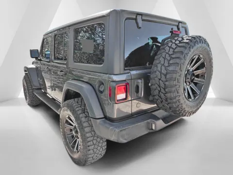 More photos of 2021 Jeep Wrangler Unlimited Sport S at Hometown Chevrolet, OH