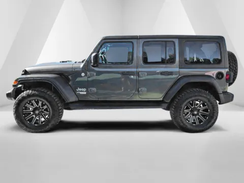 More photos of 2021 Jeep Wrangler Unlimited Sport S at Hometown Chevrolet, OH