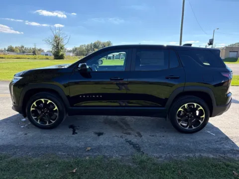 More photos of 2027 Chevrolet Equinox LT at Hometown Chevrolet, OH