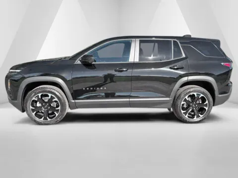 More photos of 2027 Chevrolet Equinox LT at Hometown Chevrolet, OH