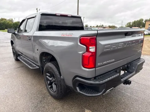 More photos of 2020 Chevrolet Silverado 1500 Custom Trail Boss at Hometown Chevrolet, OH