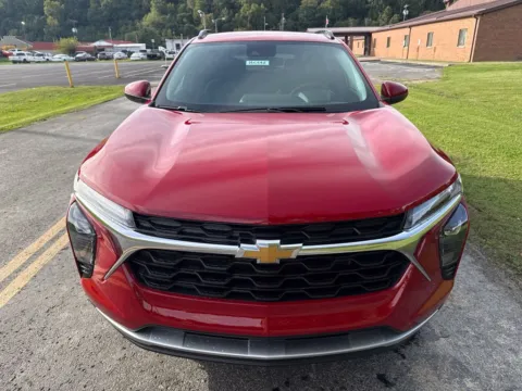 Photos of 2026 Chevrolet Trax LT for sale in Waverly, OH at Hometown Chevrolet