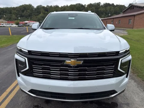 Photos of 2027 Chevrolet Suburban High Country for sale in Waverly, OH at Hometown Chevrolet