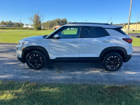 More photos of 2023 Chevrolet TrailBlazer LT at Hometown Chevrolet, OH