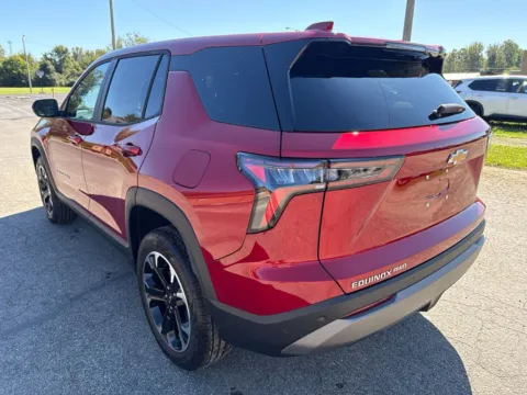 More photos of 2027 Chevrolet Equinox LT at Hometown Chevrolet, OH