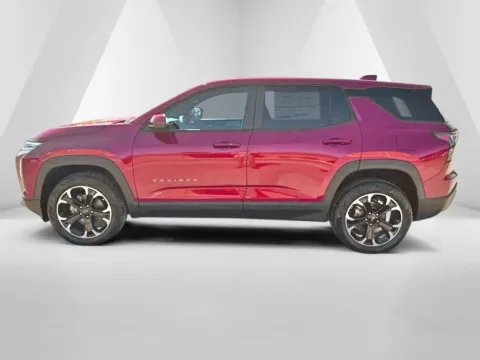 More photos of 2027 Chevrolet Equinox LT at Hometown Chevrolet, OH