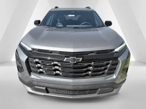 Photos of 2027 Chevrolet Equinox LT for sale in Waverly, OH at Hometown Chevrolet