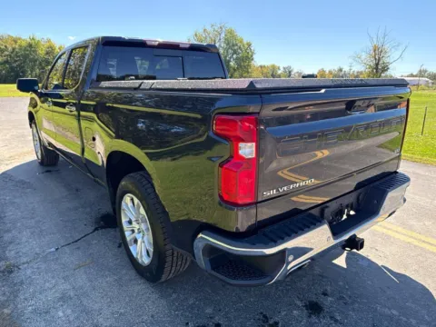 More photos of 2022 Chevrolet Silverado 1500 LTZ at Hometown Chevrolet, OH