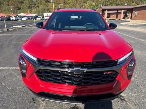 Photos of 2026 Chevrolet Trax 2RS for sale in Waverly, OH at Hometown Chevrolet