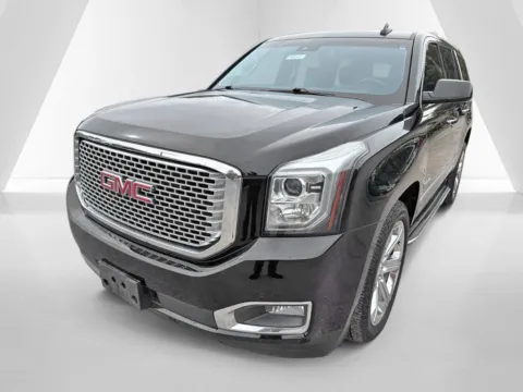 More photos of 2017 GMC Yukon Denali at Hometown Chevrolet, OH