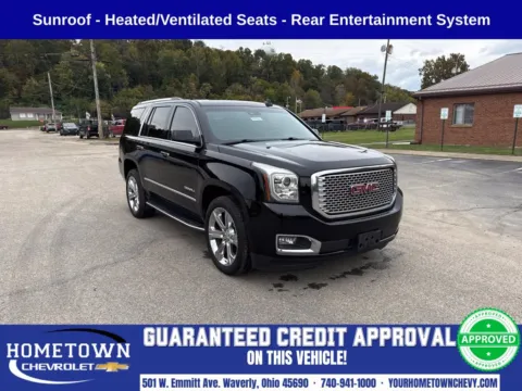 Black 2017 GMC Yukon Denali for sale in Waverly, OH