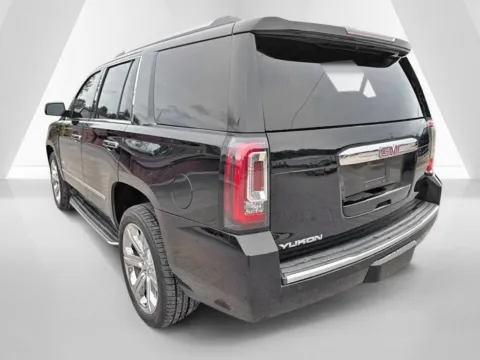 More photos of 2017 GMC Yukon Denali at Hometown Chevrolet, OH