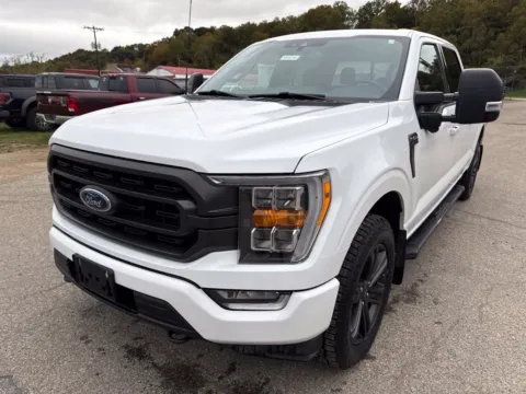Another view of 2022 Ford F-150 XLT for sale in Waverly, OH at Hometown Chevrolet