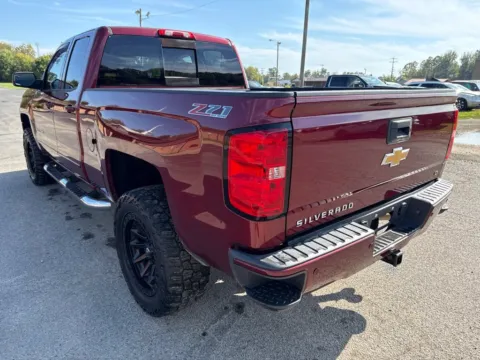 More photos of 2017 Chevrolet Silverado 1500 LT at Hometown Chevrolet, OH