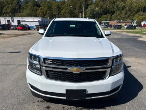 Photos of 2019 Chevrolet Tahoe LT for sale in Waverly, OH at Hometown Chevrolet