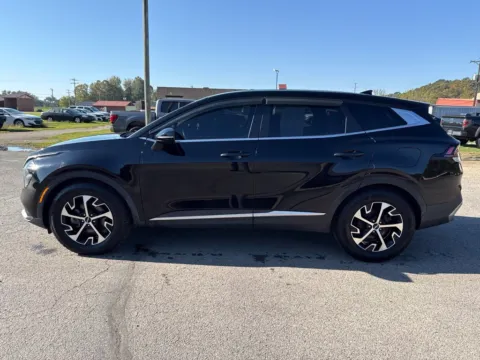 More photos of 2023 Kia Sportage EX at Hometown Chevrolet, OH