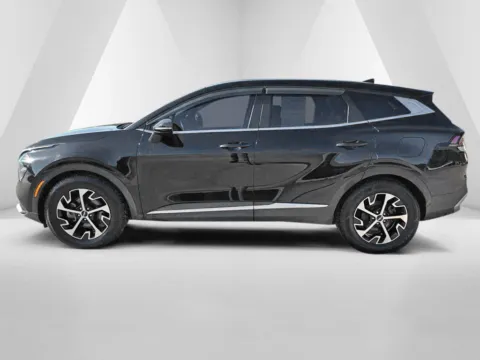 More photos of 2023 Kia Sportage EX at Hometown Chevrolet, OH