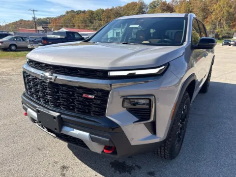 Another view of 2027 Chevrolet Traverse Z71 for sale in Waverly, OH at Hometown Chevrolet