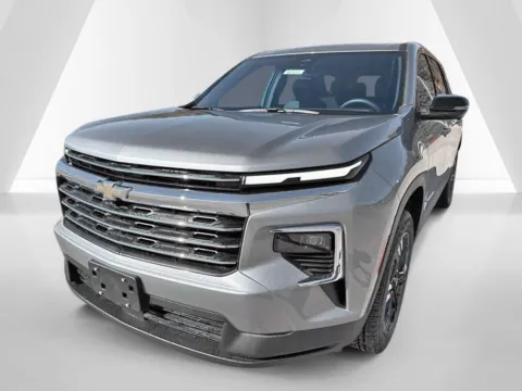 More photos of 2027 Chevrolet Traverse LT at Hometown Chevrolet, OH